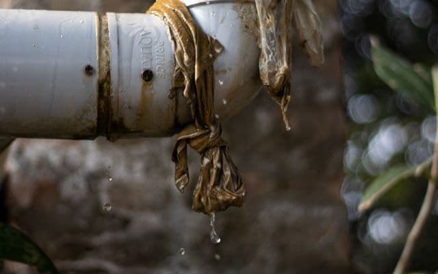 পানির লিক মেরামত