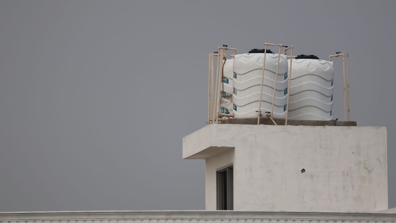 পানির ট্যাংক পরিষ্কার